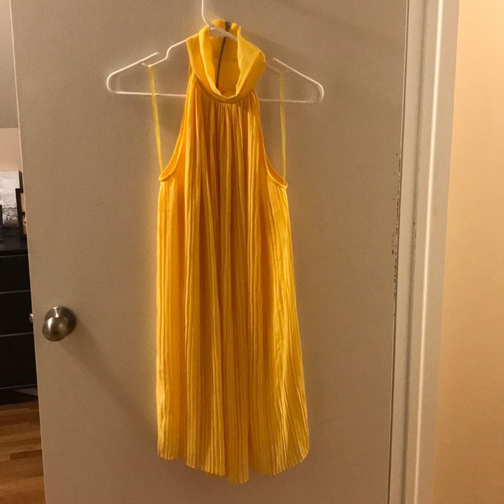 Brand-New sunshine yellow zip-up shift dress